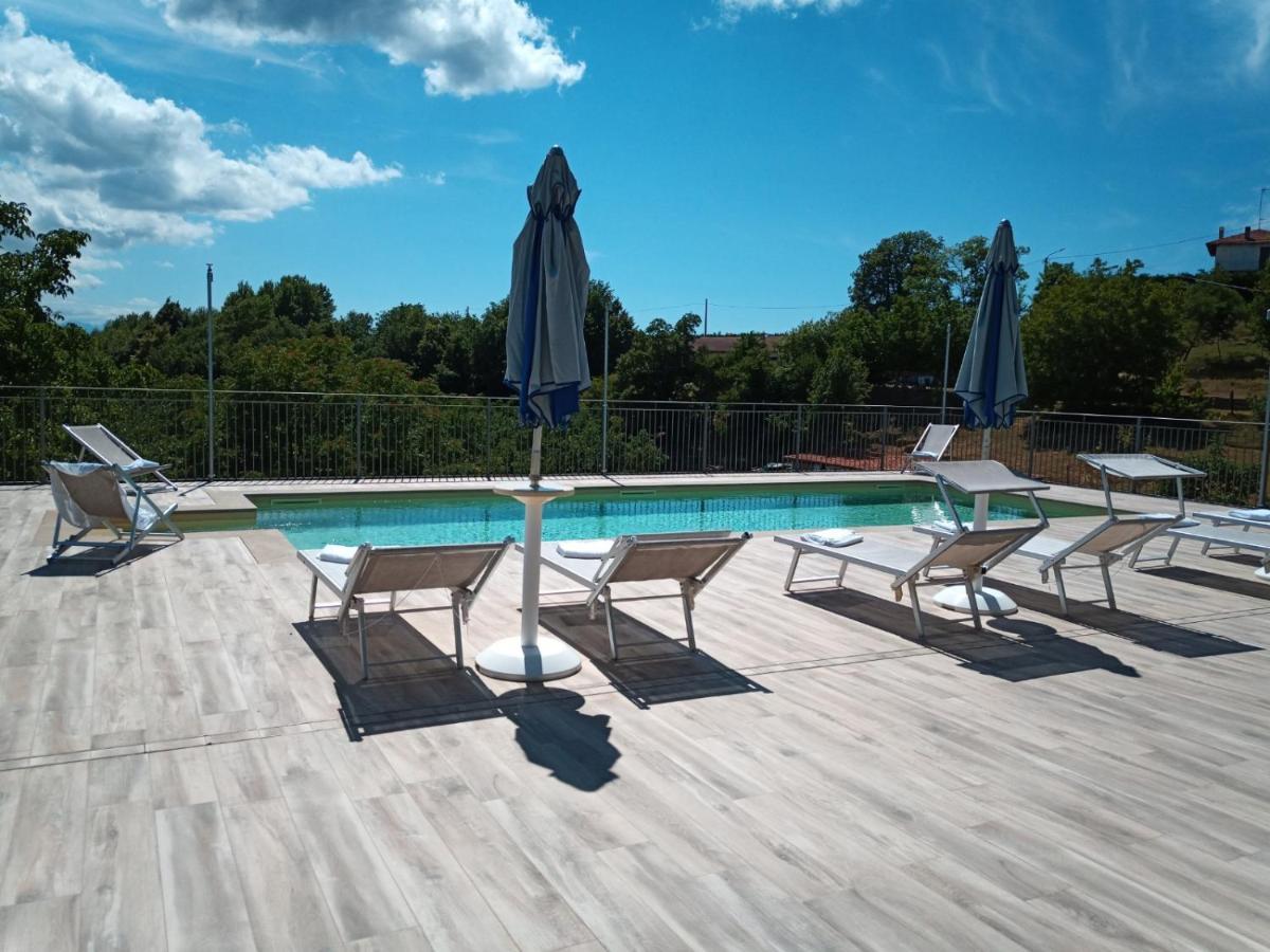 Da Fabiana Bed & Breakfast Bossolasco Bagian luar foto