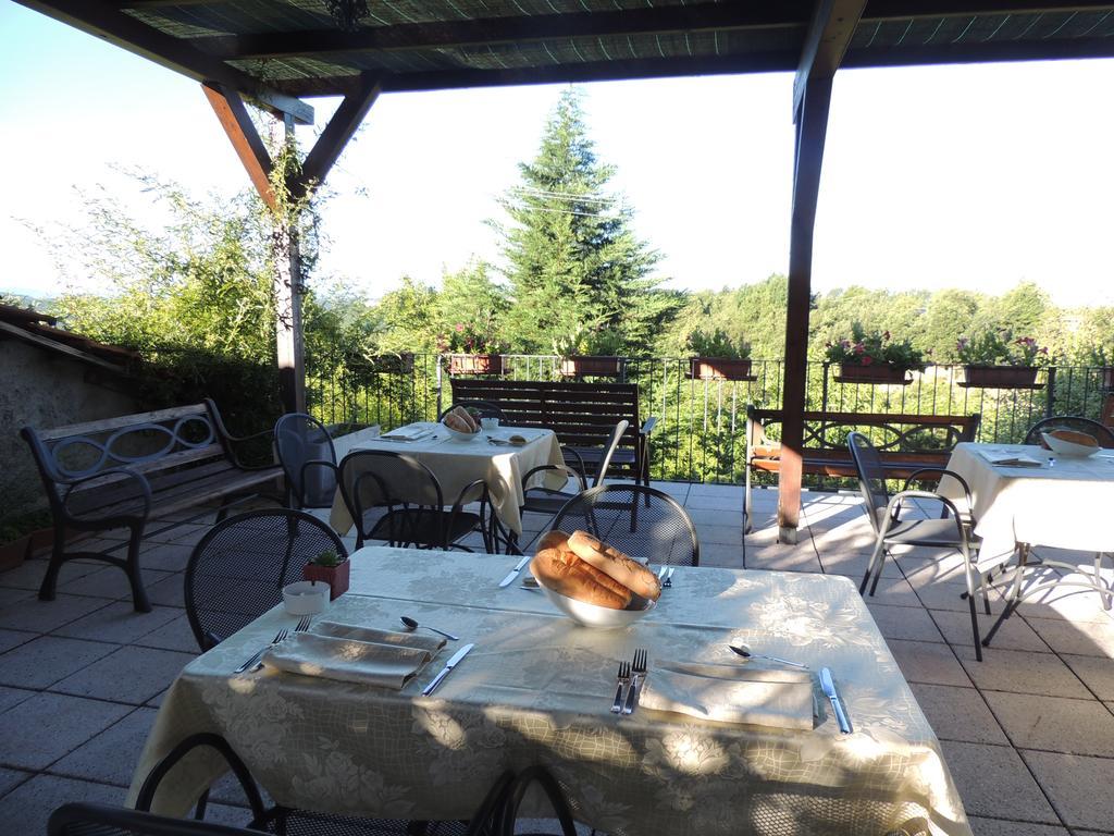 Da Fabiana Bed & Breakfast Bossolasco Bagian luar foto